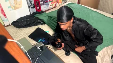 romeotyn online show from February 9, 2025, 1:35 pm