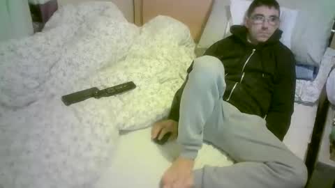 romson998181 online show from November 23, 2025, 10:42 pm