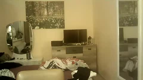 romulus7777 online show from December 18, 2024, 6:35 pm