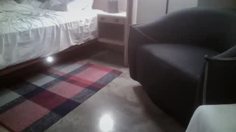 ronin098 online show from March 16, 2026, 2:43 pm