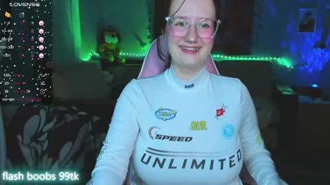 Snapshot of roniya_v chatting on January 7, 2025, 12:20 pm Spicy lady Kristy online show from January 7, 2025, 12:20 pm