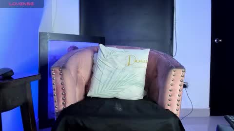 Ronnie online show from October 2, 2025, 8:05 pm