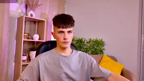 Snapshot of rony_winston chatting on February 7, 2026, 7:17 pm Rony online show from February 7, 2026, 7:17 pm