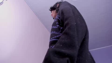 Twelve 3 Inst Twelve 312002 Twitter Room312 2002 online show from March 7, 2025, 7:05 pm