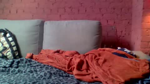 Snapshot of rootbott chatting on September 22, 2025, 1:24 pm rootbott online show from September 22, 2025, 1:24 pm