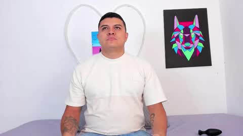    online show from November 14, 2025, 12:09 am