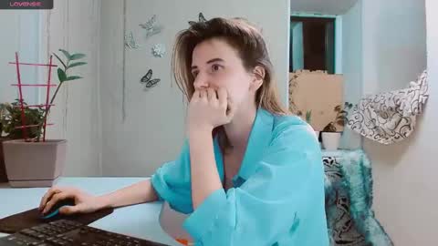 Snapshot of rosa843850 chatting on January 28, 2025, 5:14 pm rosa843850 online show from January 28, 2025, 5:14 pm