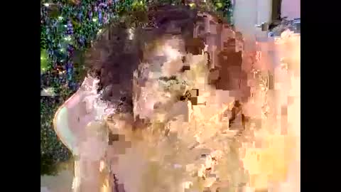 rosa online show from March 11, 2026, 9:32 pm