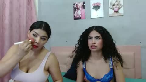 rosa_woolf online show from February 11, 2026, 1:27 pm