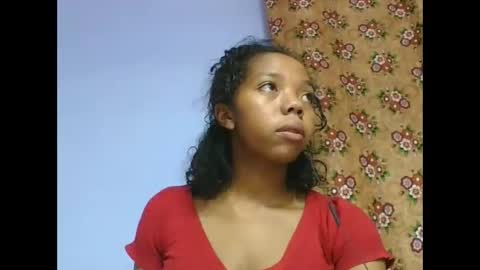 rosah225127 online show from May 12, 2026, 5:48 am