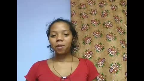 rosah225127 online show from May 14, 2026, 4:03 pm
