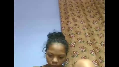 rosah225127 online show from May 29, 2026, 6:50 pm