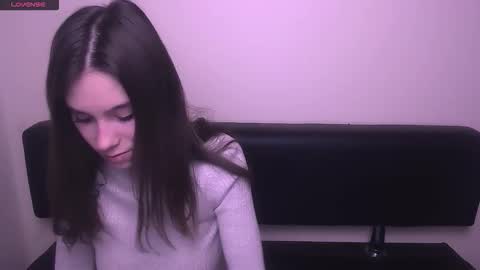 Rose online show from February 18, 2026, 7:59 am