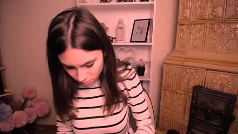 Rose online show from March 17, 2026, 7:12 am