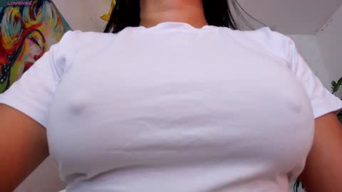 ROSALIA insta rosalia 10hoot online show from December 27, 2024, 7:14 pm