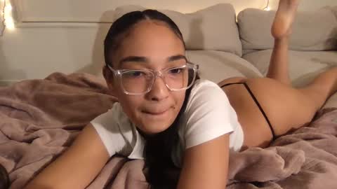 Rosalina online show from January 27, 2025, 8:40 am