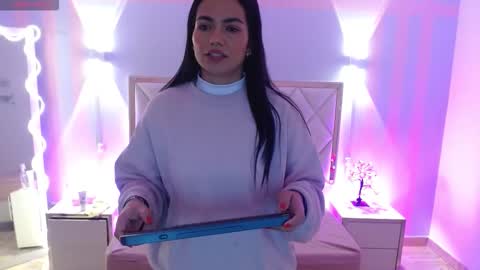 ROSALIN online show from February 19, 2026, 11:06 am