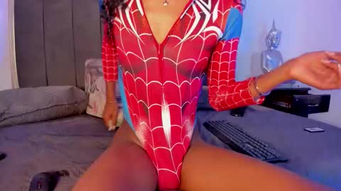 rosaly_rodman online show from February 23, 2026, 5:43 pm