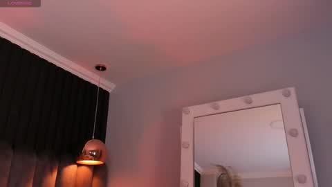 rosary_waith_ online show from October 11, 2025, 3:39 am