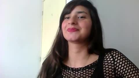 Snapshot of rosasvioletas chatting on October 28, 2025, 8:00 pm rosasvioletas online show from October 28, 2025, 8:00 pm