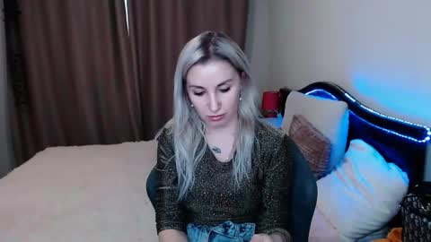 Snapshot of rose__shine chatting on December 25, 2024, 11:54 am rose  shine online show from December 25, 2024, 11:54 am