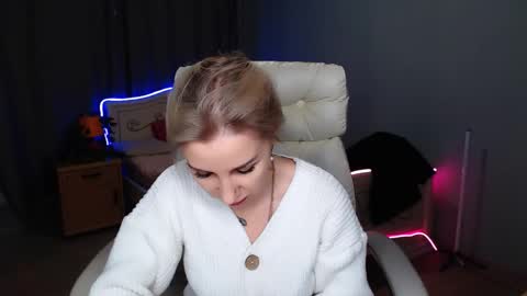 Snapshot of rose__shine chatting on January 4, 2025, 10:38 am rose  shine online show from January 4, 2025, 10:38 am