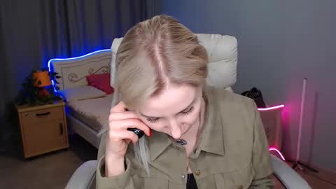 Snapshot of rose__shine chatting on January 15, 2025, 7:23 pm rose  shine online show from January 15, 2025, 7:23 pm