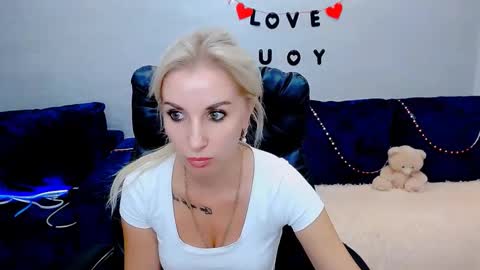 Snapshot of rose__shine chatting on September 11, 2025, 11:32 am rose  shine online show from September 11, 2025, 11:32 am