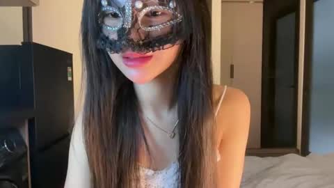 rose_ah online show from March 21, 2026, 8:19 am