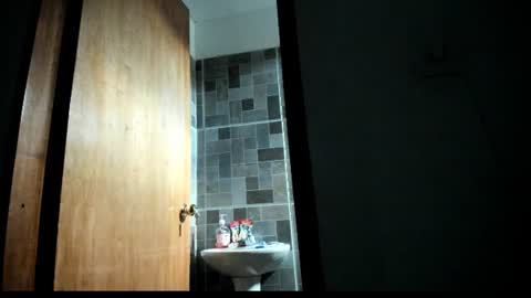 Snapshot of rose_bluet chatting on June 14, 2026, 7:49 pm Rose online show from June 14, 2026, 7:49 pm