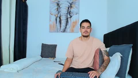 Rose And Dom online show from January 5, 2025, 1:35 am