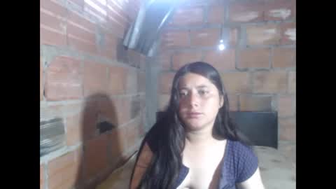 rose and domy online show from December 4, 2025, 6:38 pm