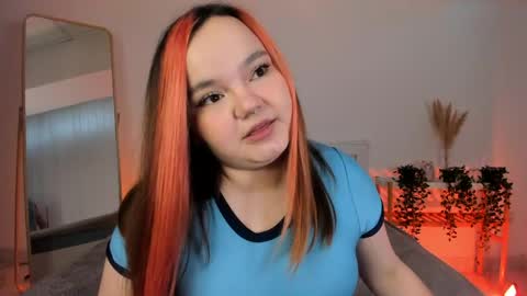 Rose LuvV follow me baby online show from June 6, 2026, 6:29 am
