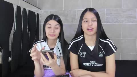 Rose y Miah online show from March 4, 2025, 6:15 am