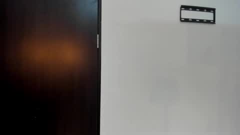 roseaurora online show from November 23, 2025, 2:17 pm