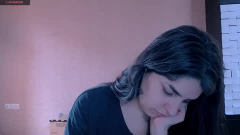 Rose online show from November 26, 2025, 6:36 am