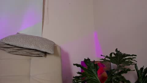 Lyla OF roselinedior online show from January 14, 2025, 1:49 pm