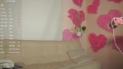 Lyla OF roselinedior online show from March 5, 2025, 2:12 pm