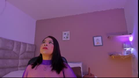 roselyn online show from September 24, 2025, 9:34 am