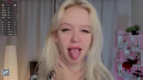 Snapshot of rosemaryleadley chatting on October 3, 2025, 4:42 am Graise online show from October 3, 2025, 4:42 am