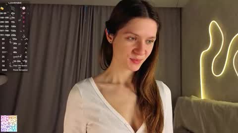 Snapshot of rosemaryleadley chatting on October 17, 2025, 4:15 am Graise online show from October 17, 2025, 4:15 am