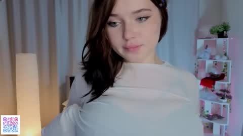 Snapshot of rosemaryleadley chatting on October 22, 2025, 5:45 pm Graise online show from October 22, 2025, 5:45 pm