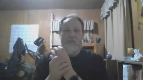 Snapshot of rosepanda chatting on December 31, 2024, 1:15 am Lost4gain online show from December 31, 2024, 1:15 am