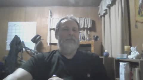 Snapshot of rosepanda chatting on January 3, 2025, 2:32 am Lost4gain online show from January 3, 2025, 2:32 am