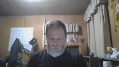 Snapshot of rosepanda chatting on January 11, 2025, 2:20 am Lost4gain online show from January 11, 2025, 2:20 am