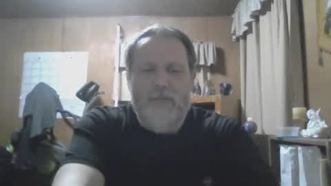 Snapshot of rosepanda chatting on February 6, 2025, 11:26 pm Lost4gain online show from February 6, 2025, 11:26 pm