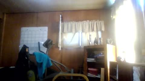 Snapshot of rosepanda chatting on September 17, 2025, 6:09 pm Lost4gain online show from September 17, 2025, 6:09 pm