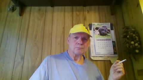 roses2u1958 online show from April 27, 2026, 3:43 pm