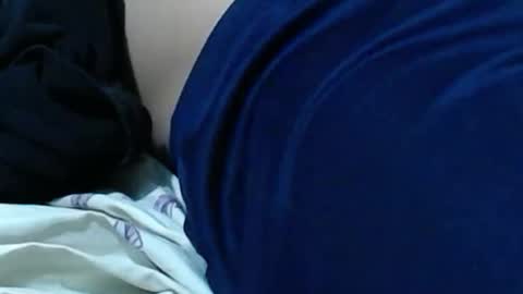 Snapshot of rosesvalentina chatting on November 5, 2025, 3:50 am Ocean online show from November 5, 2025, 3:50 am