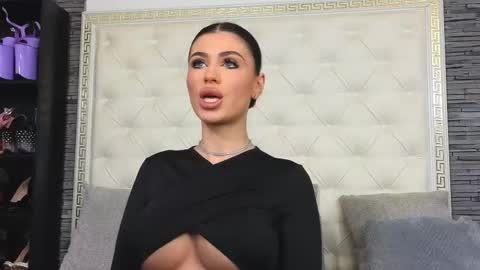 Gabriela online show from January 10, 2026, 7:43 am